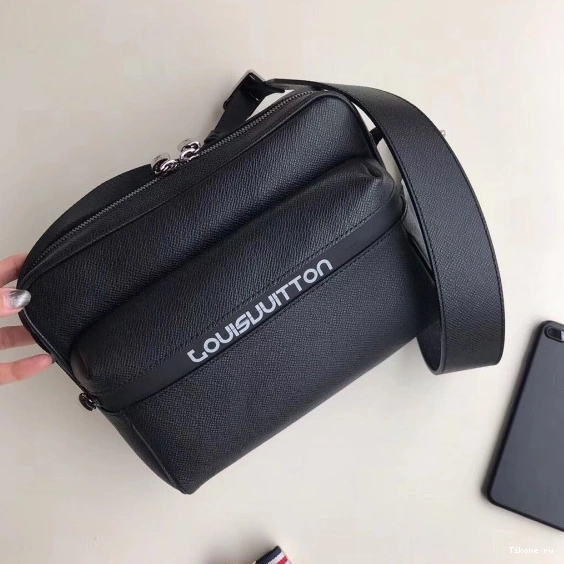 Cheap Louis Vuitton Messenger 0804
